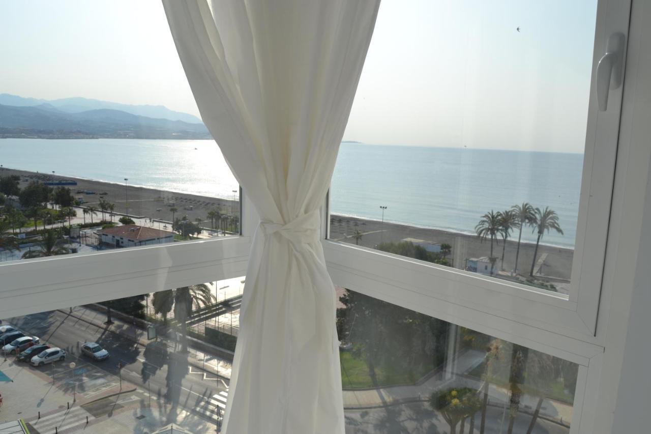Piso a 50 metros del Mar - MEJORES VISTAS de Torre del Mar Exterior foto